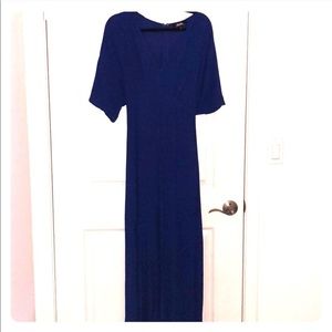 Lulus Deep V Maxi
